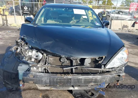 2002 Toyota Camry Le из США, поврежденный, VIN 4T1BE32K72U009361